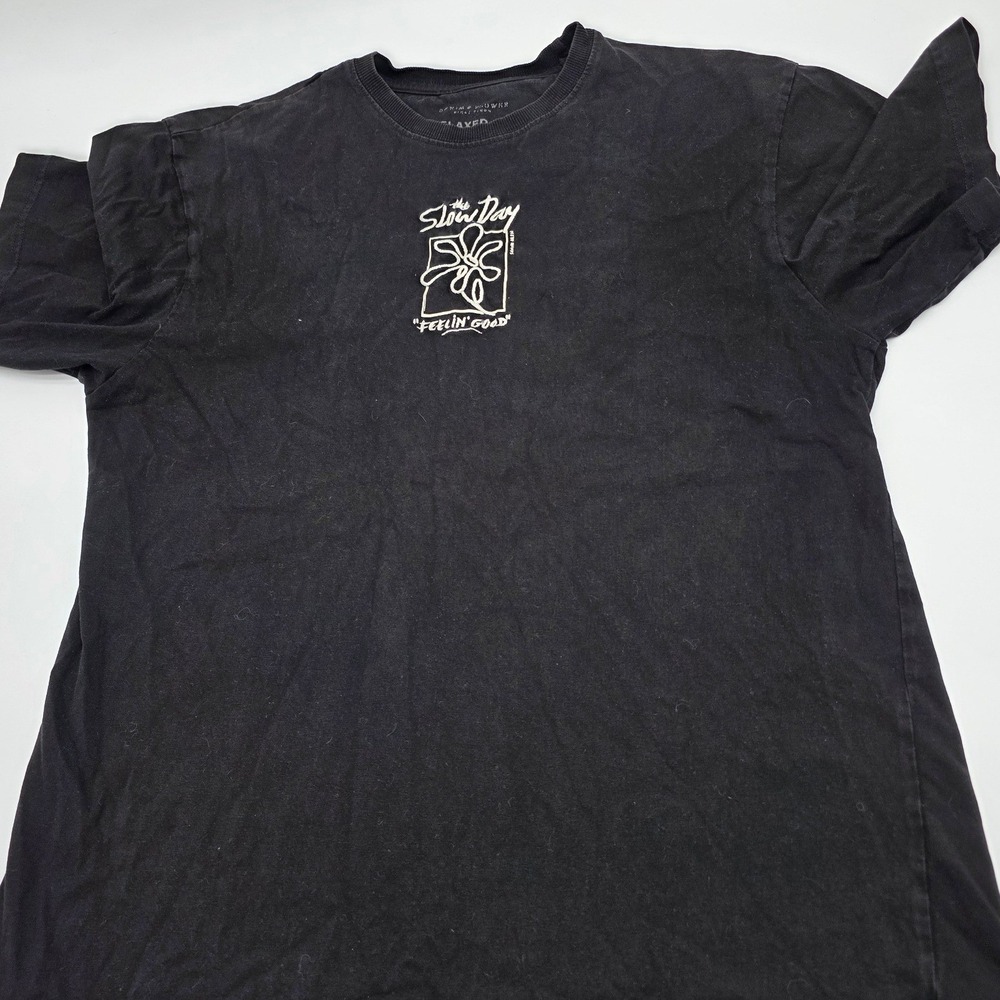 Skater Denim & Flower Graphic T-Shirt Mens Medium Black Relaxed Fit California